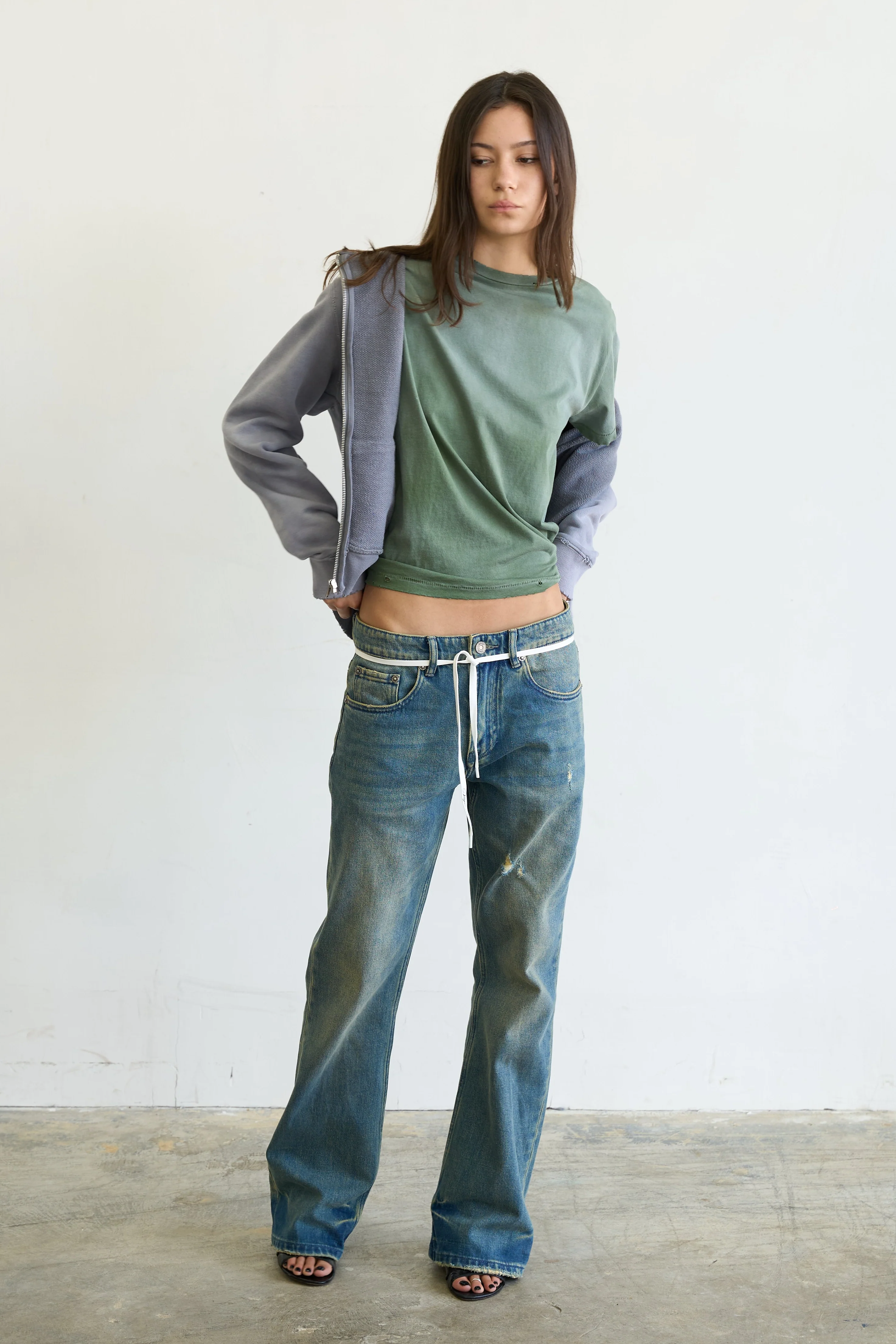 STUDIO ZIP-UP [SUNBEAT GREY] - Image 14