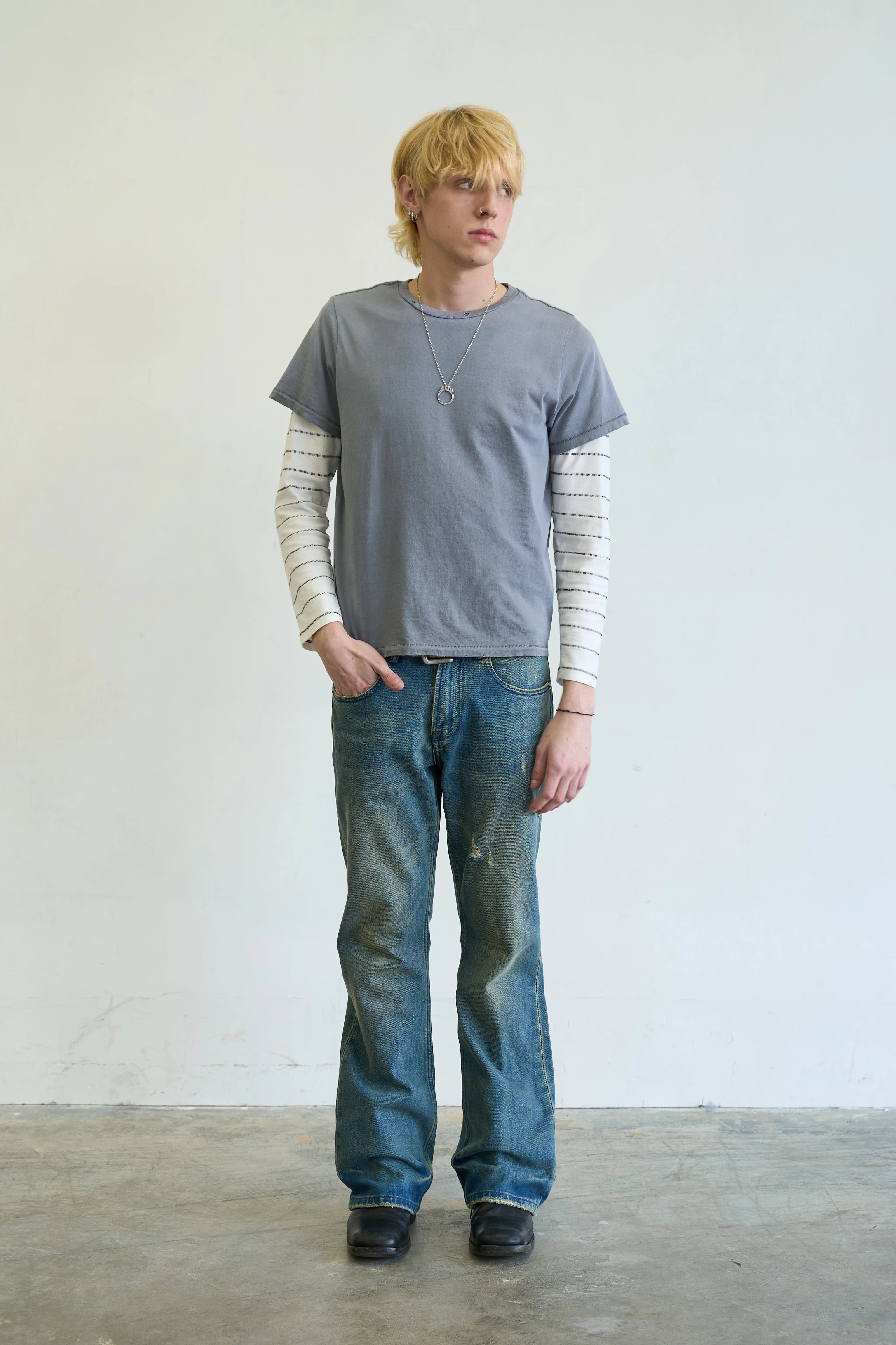 BEATNIK TEE [SUNBEAT GREY] - Image 6