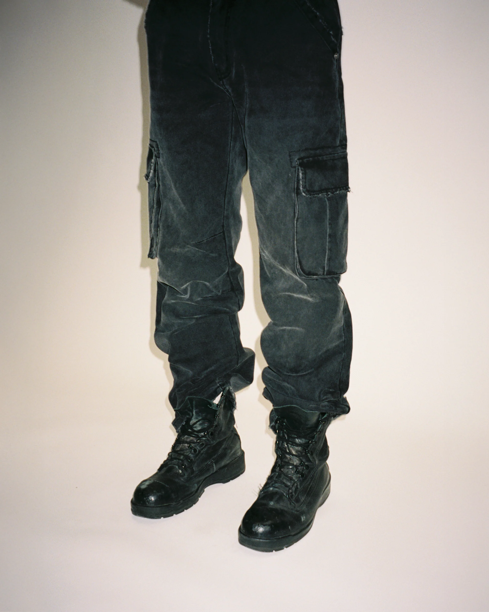 HEAVY CANVAS CARGO [SUNBEAT BLACK] - Image 3