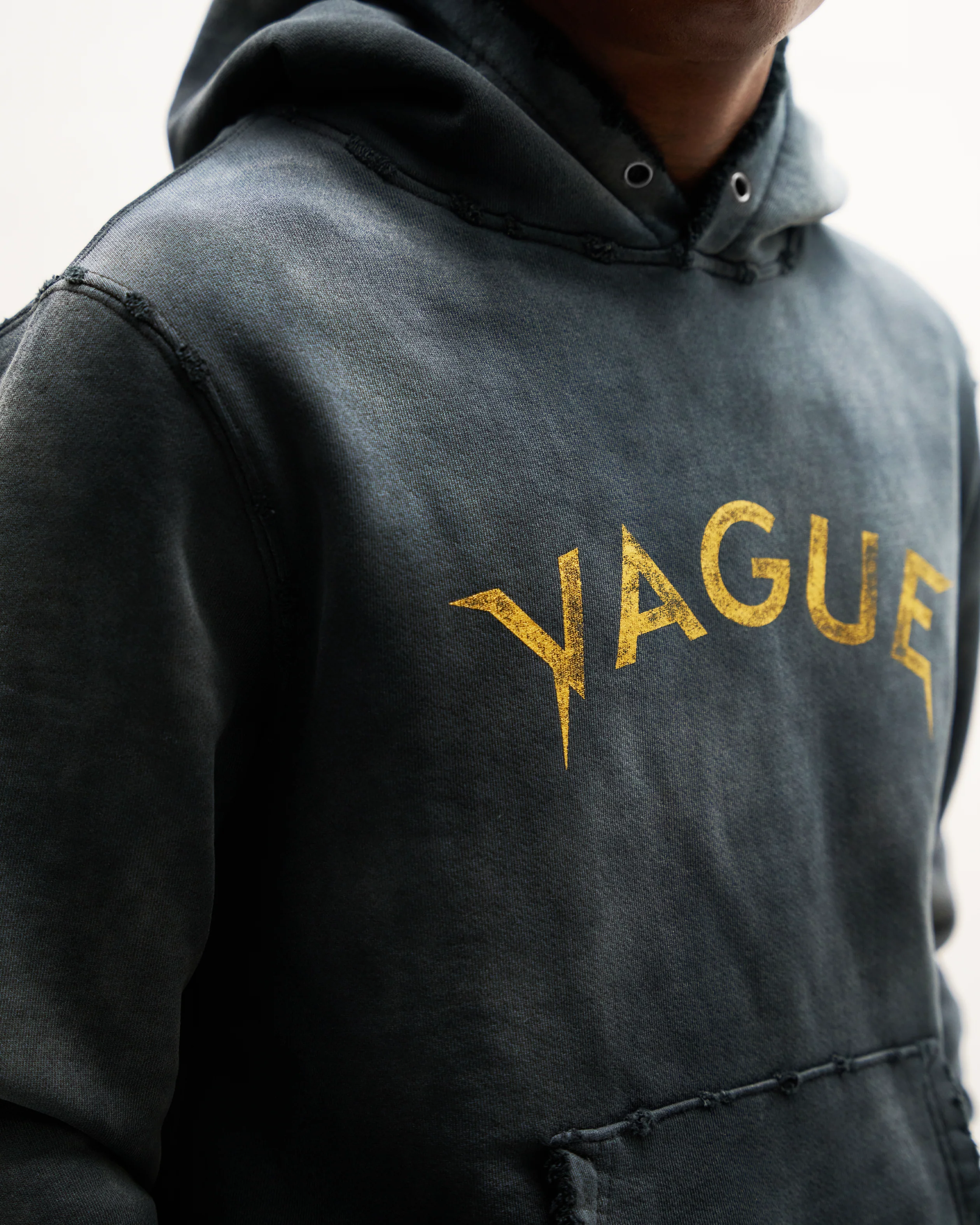 LOGO HOODIE [GOLD] - Image 5