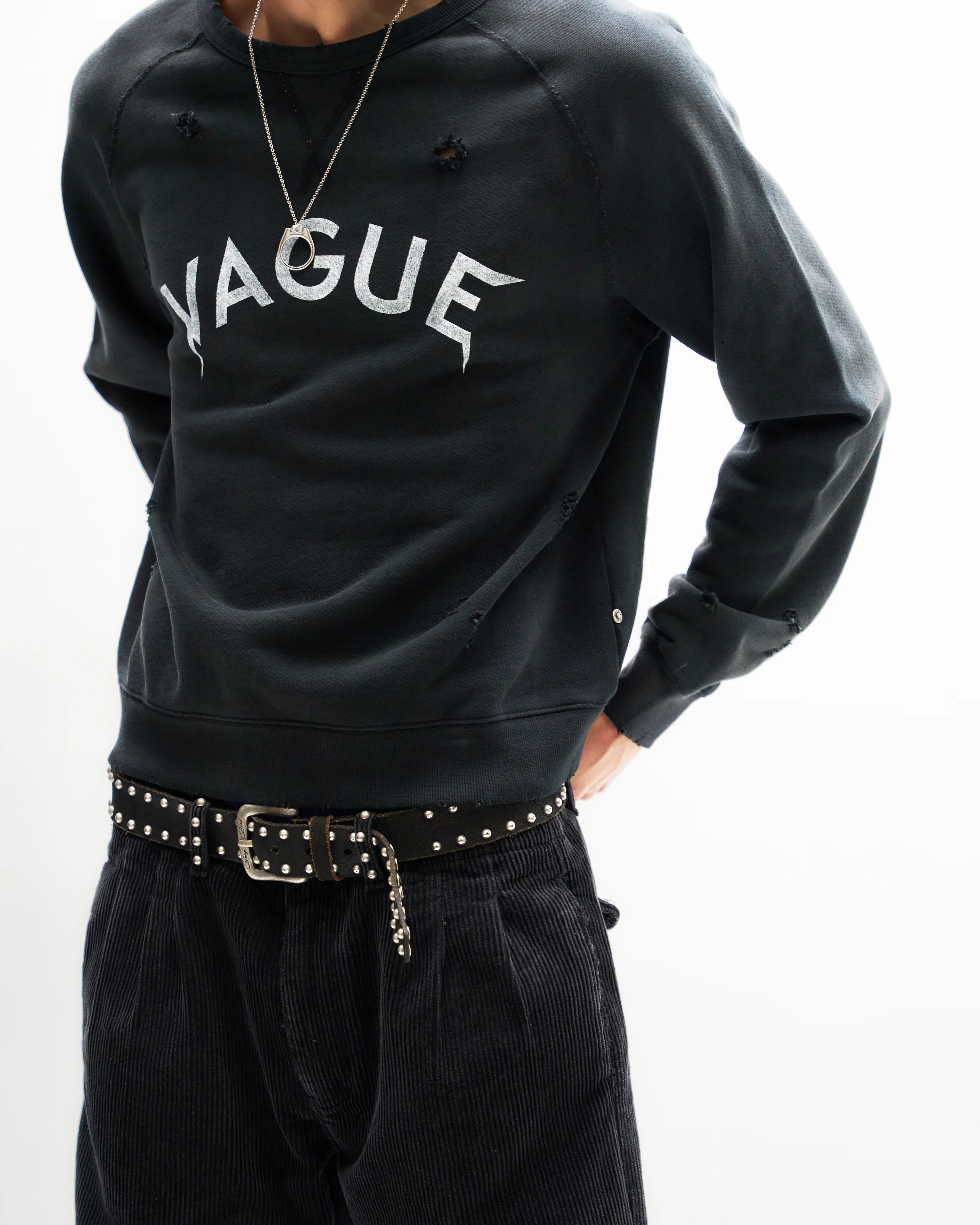 PLEATED CORDUROY TROUSERS [SUNBEAT BLACK] - Image 4
