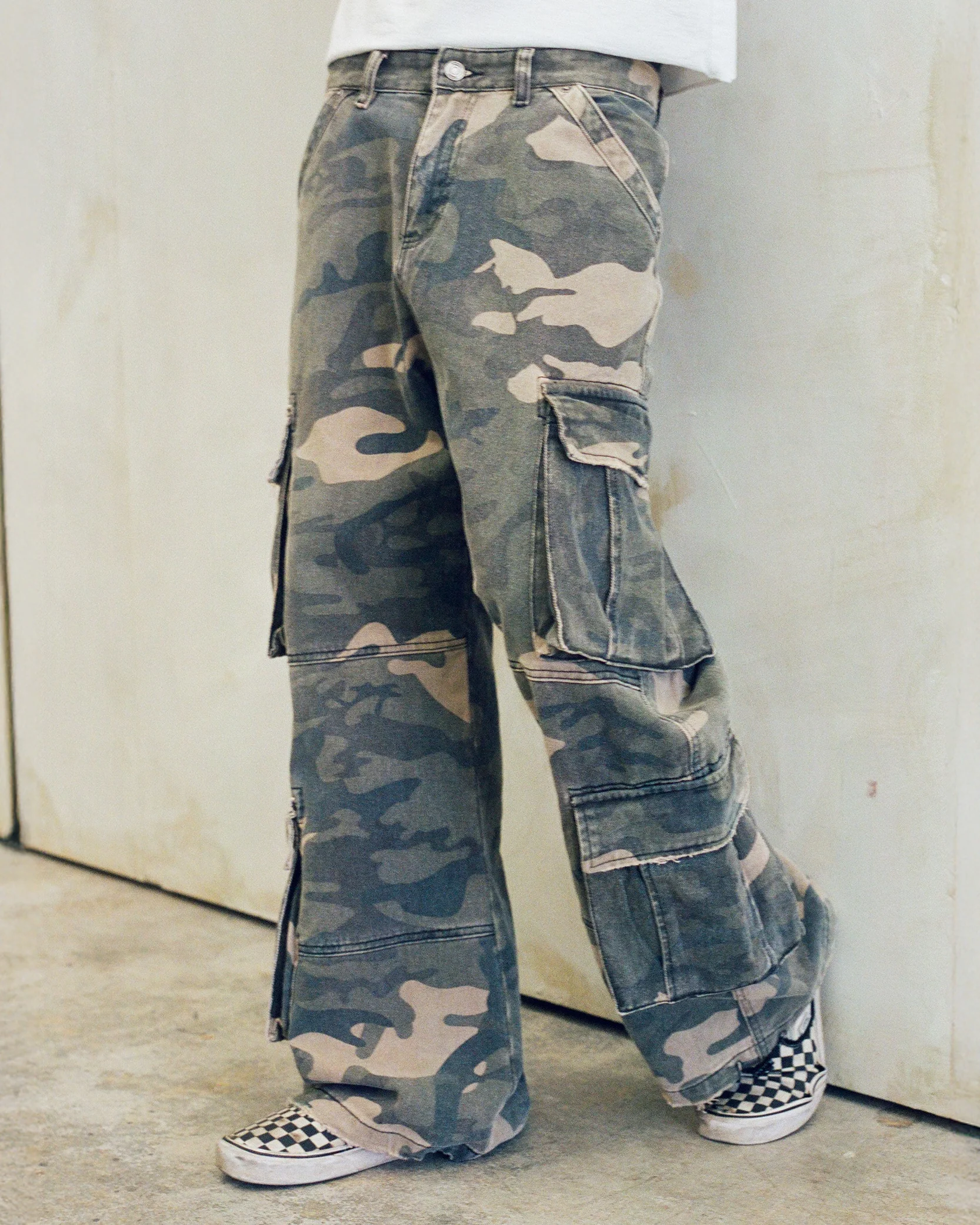 PRECIOUS CARGO PANTS [CAMO] - Image 3