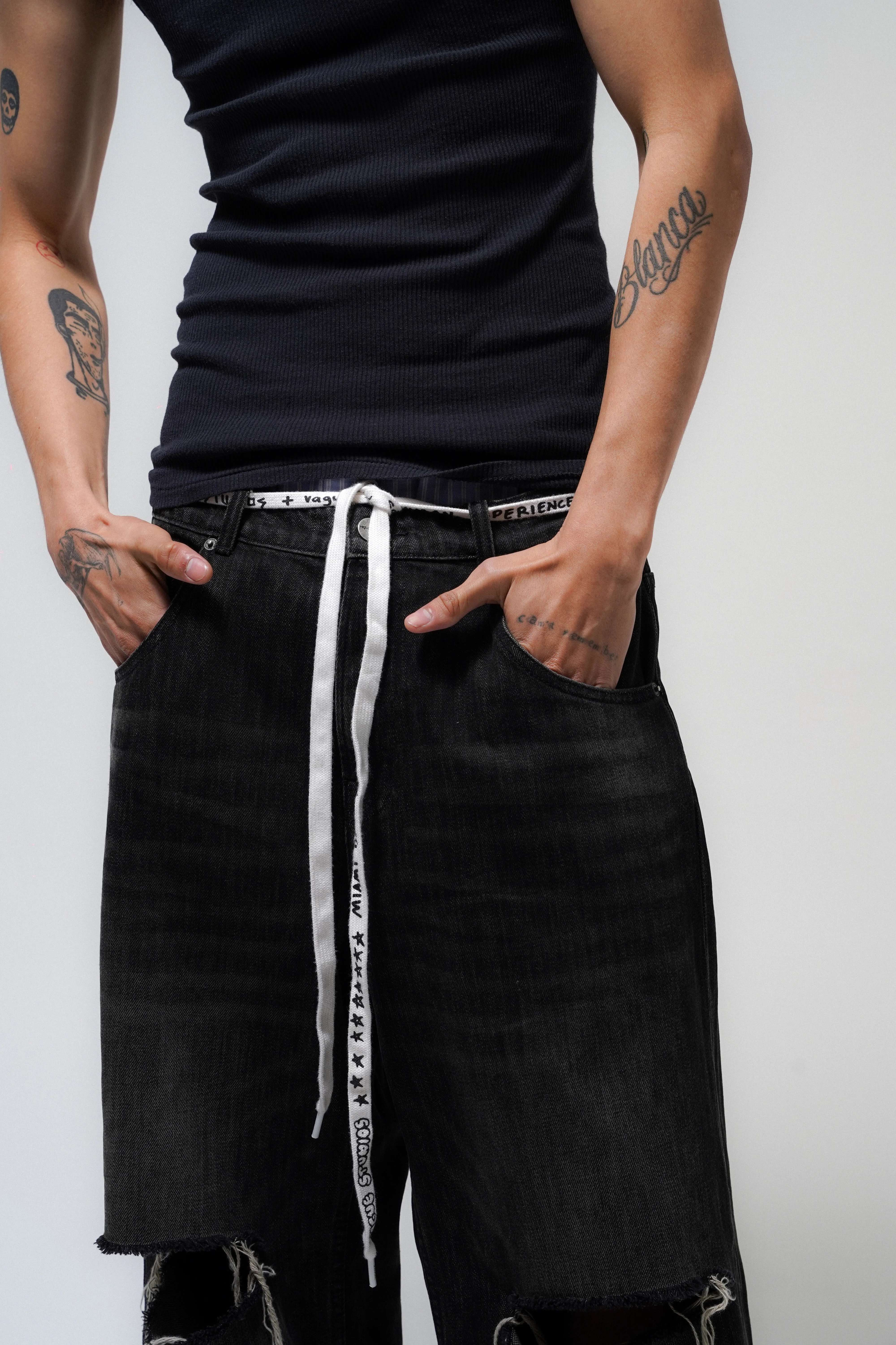 STUDIO DENIM [BLACK] - Image 5