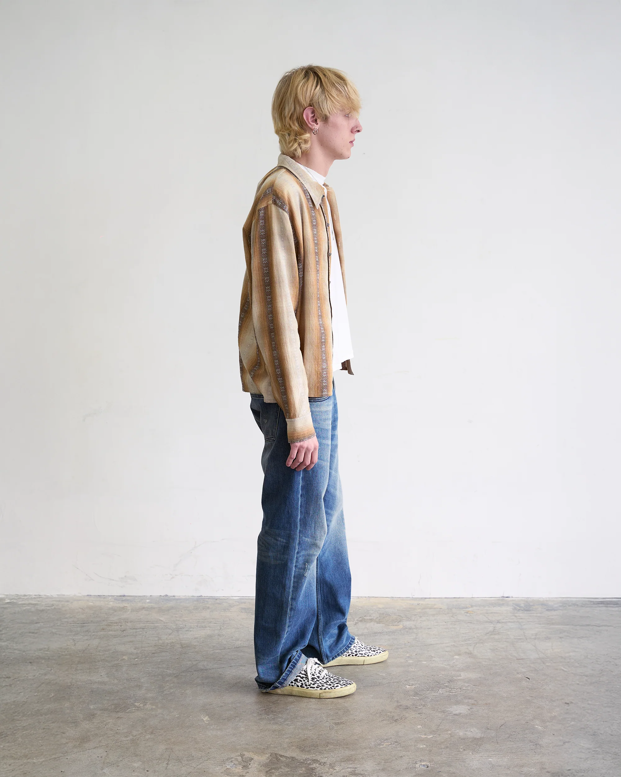 STUDIO DENIM [STONES' WASH] - Image 12