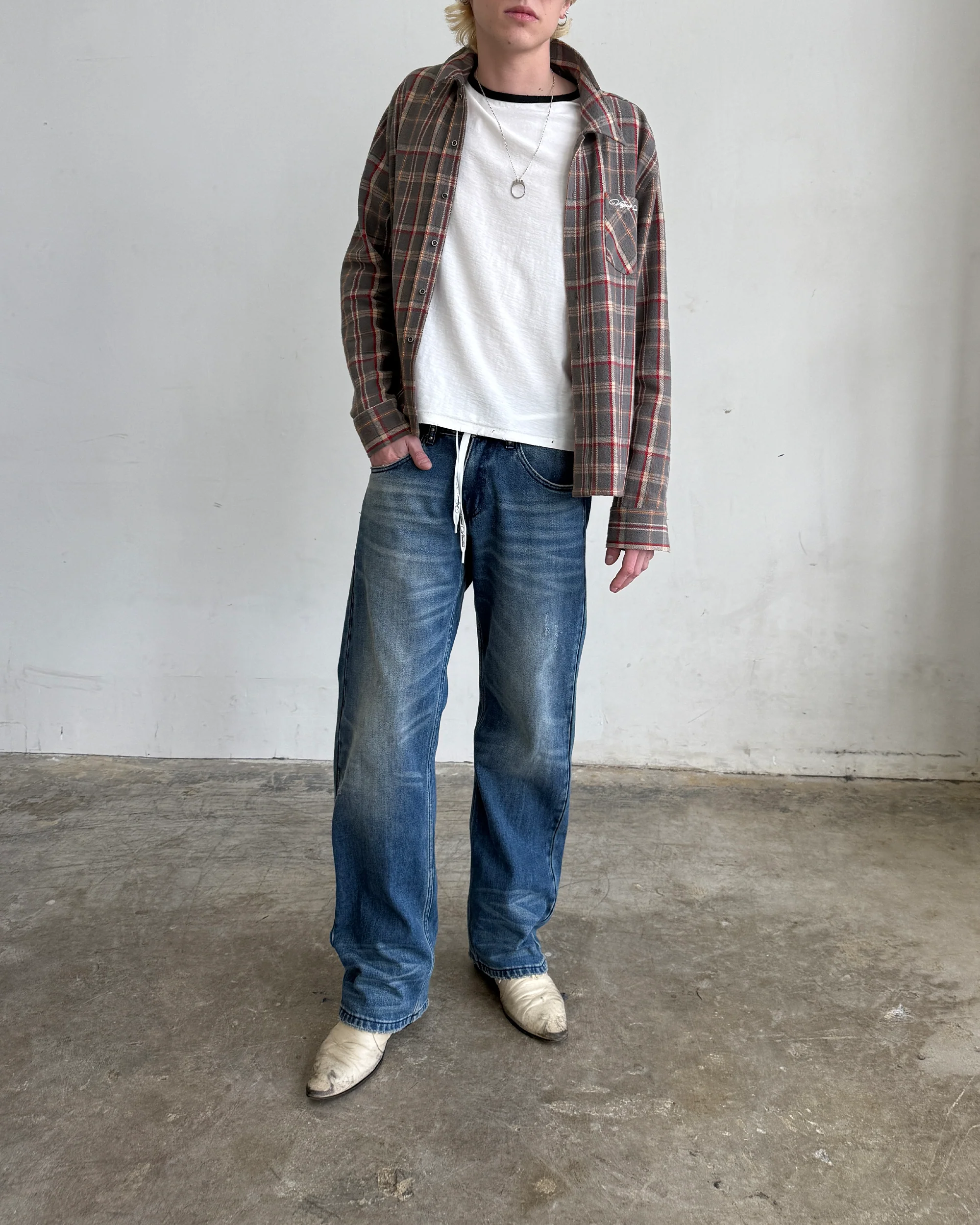 STUDIO DENIM [STONES' WASH] - Image 3