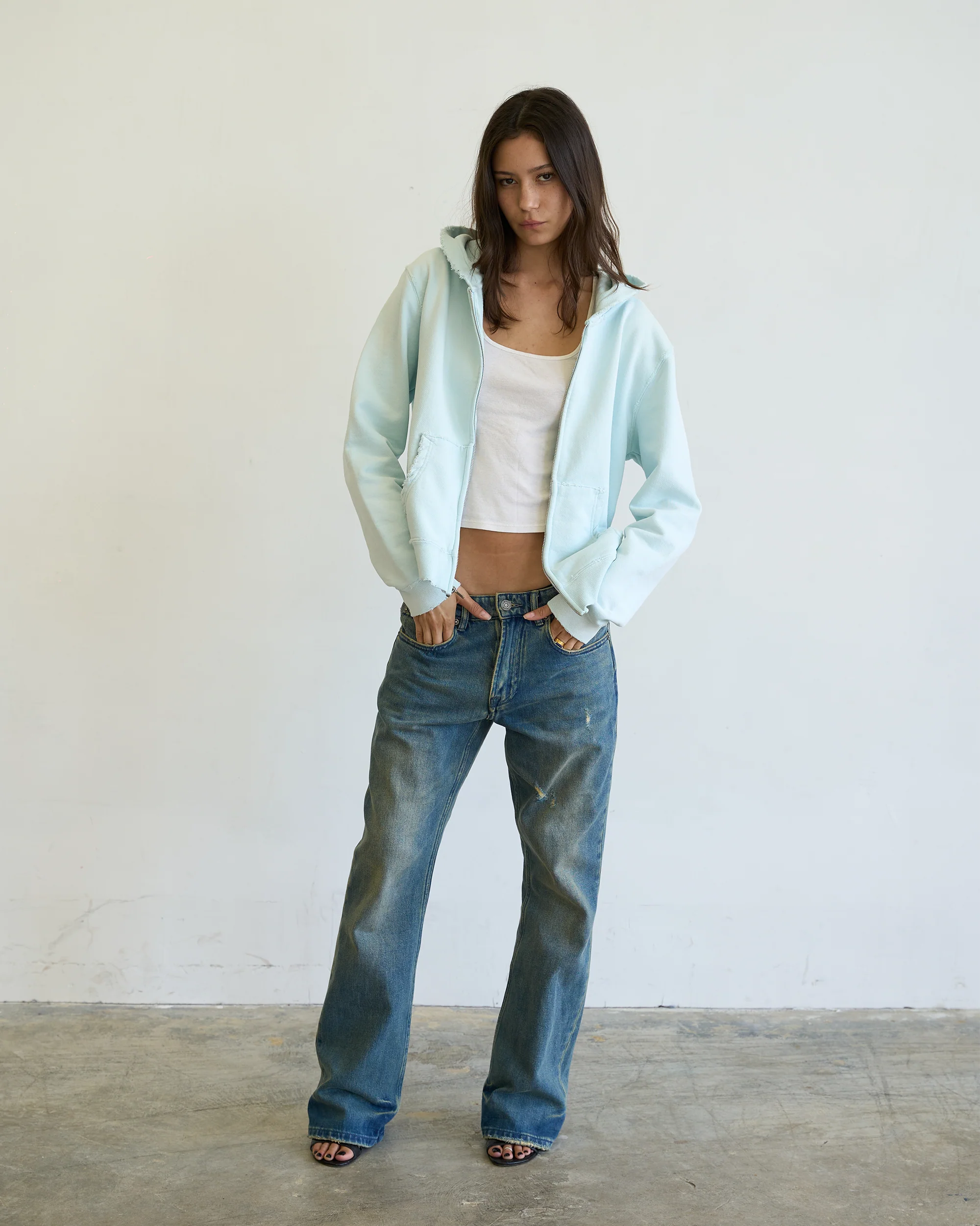 STUDIO ZIP-UP [ICE] - Image 7