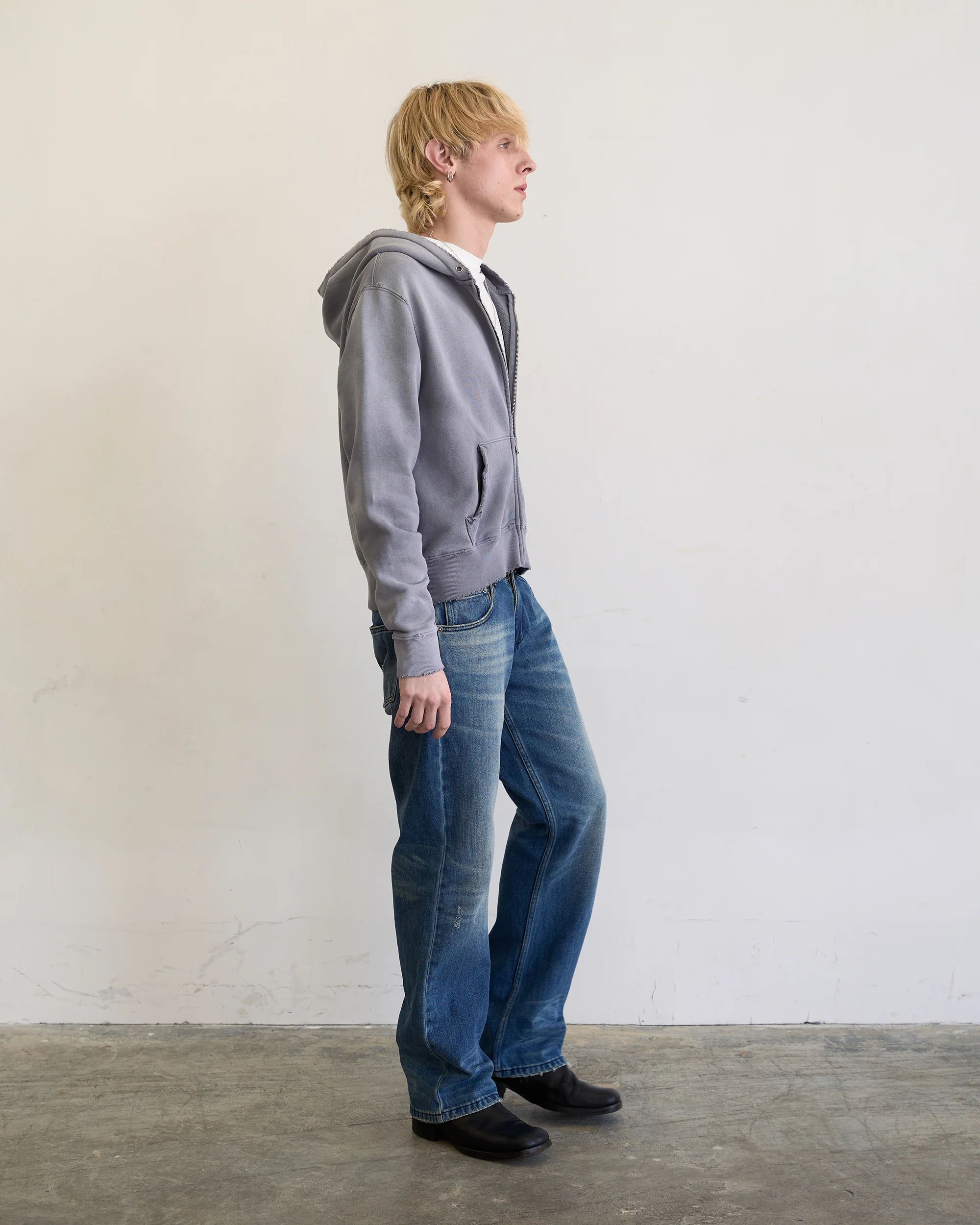 STUDIO ZIP-UP [SUNBEAT GREY] - Image 11