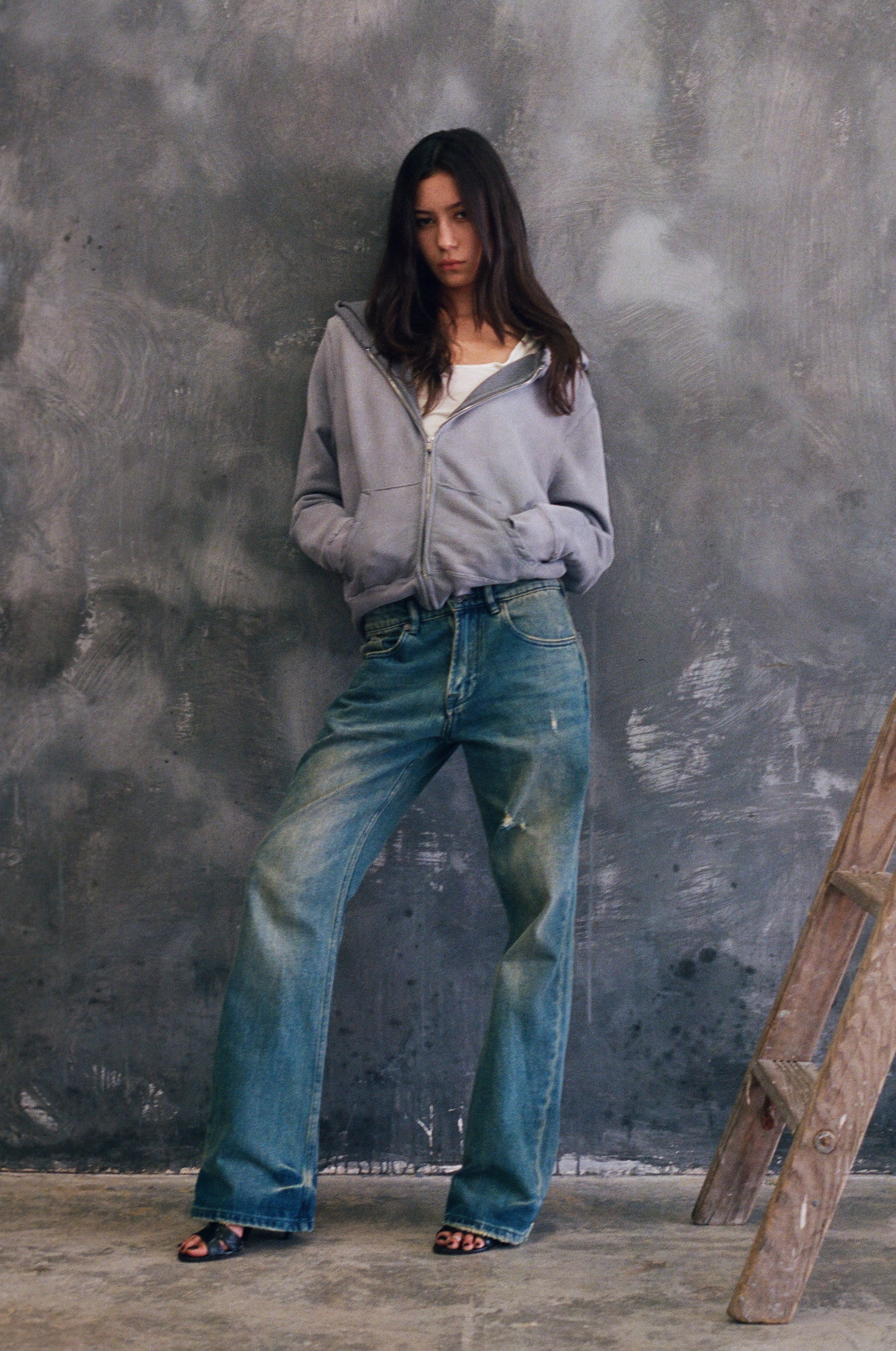 STUDIO ZIP-UP [SUNBEAT GREY] - Image 5